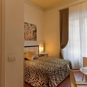 Couette-café Florence Room B&B