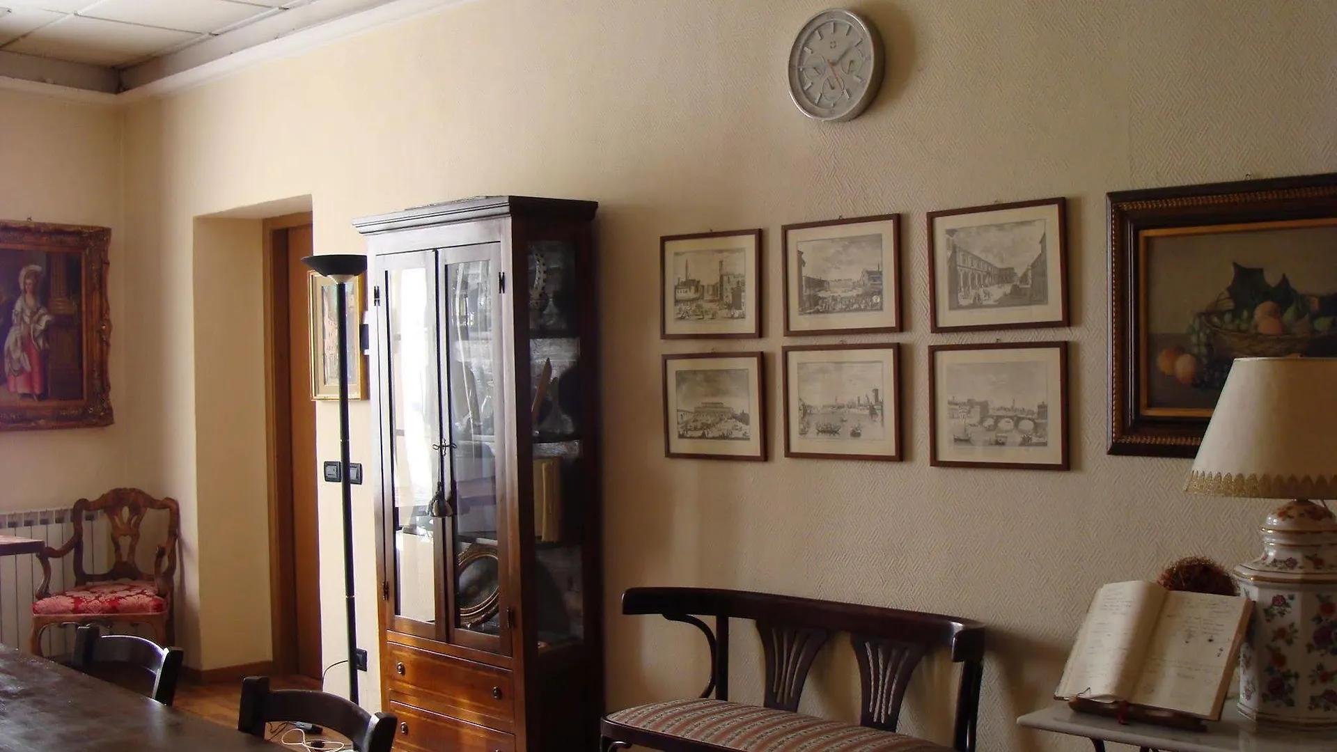 Bed & Breakfast Soggiorno Michelangelo Florence