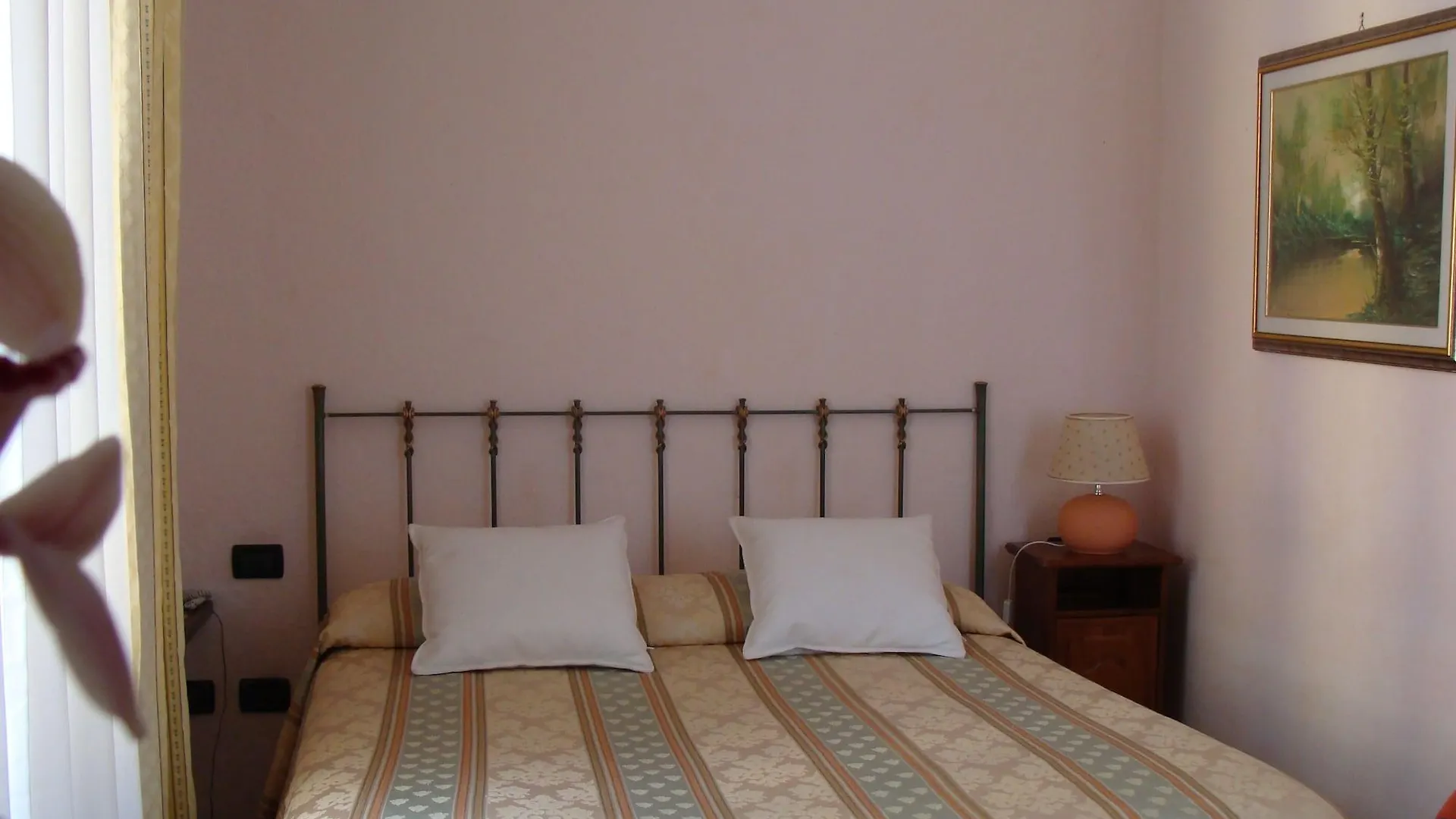 Bed & Breakfast Soggiorno Michelangelo Florence